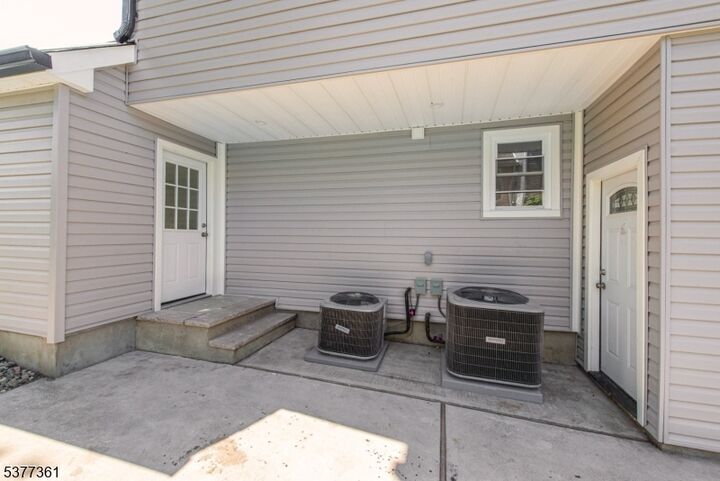 Property Photo:  554 Harrison St  NJ 07065 
