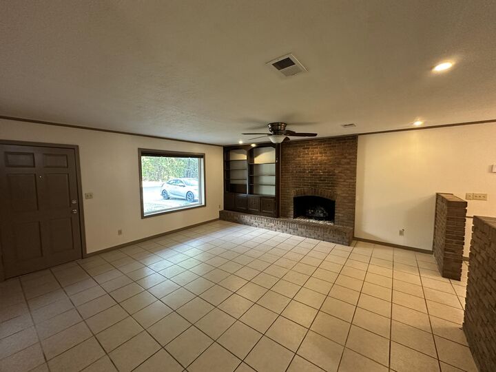 Property Photo:  2102 O'Leary Lane  MS 39702 