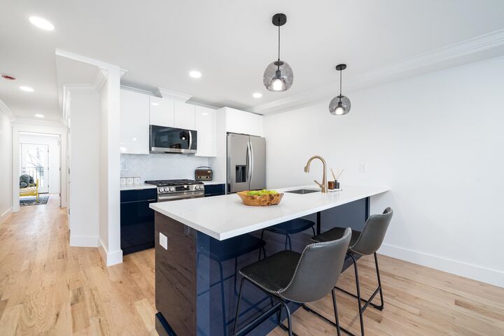 Property Photo: 184 Central Ave 2 NJ 07307