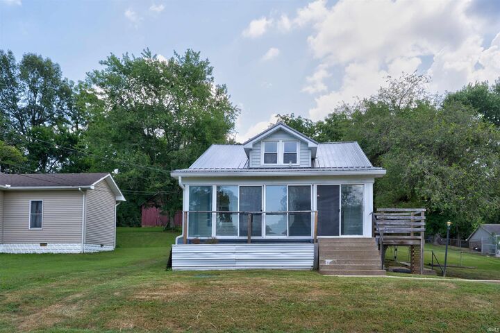 Property Photo:  1421 Tupman Road  IN 47720 