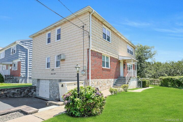 Property Photo:  95 Holland Street 2  NY 10528 