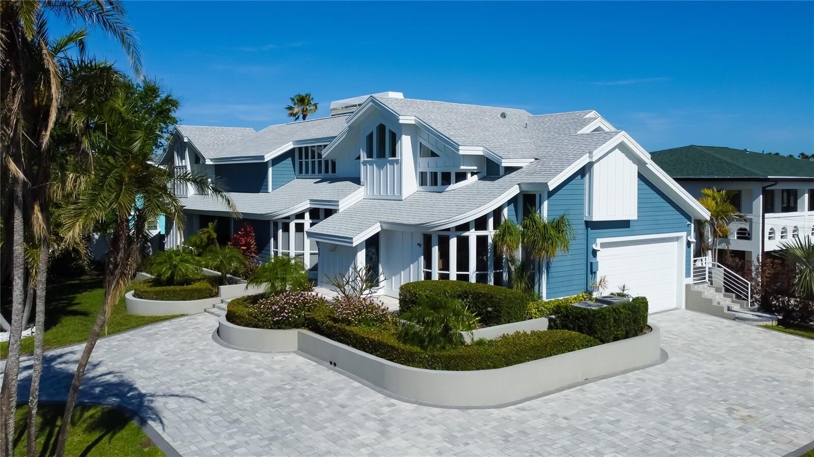 Property Photo: 103 Morgan Drive FL 33786
