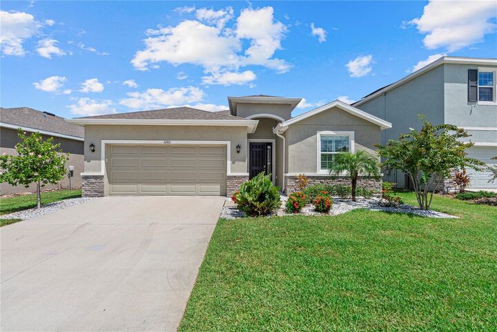 Property Photo:  5282 Grove Mill Loop  FL 34211 