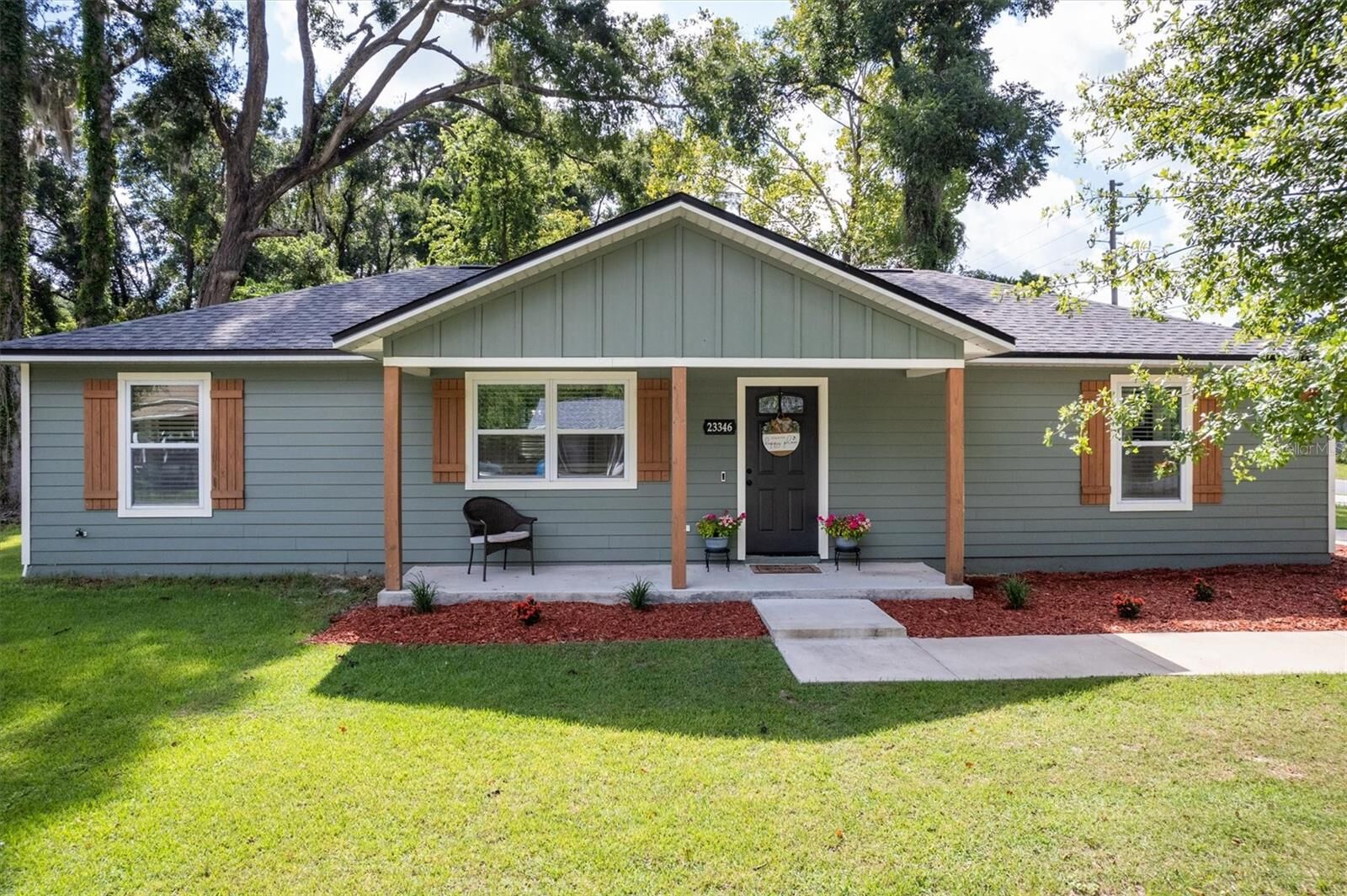 Property Photo:  23346 NW 184th Road  FL 32643 