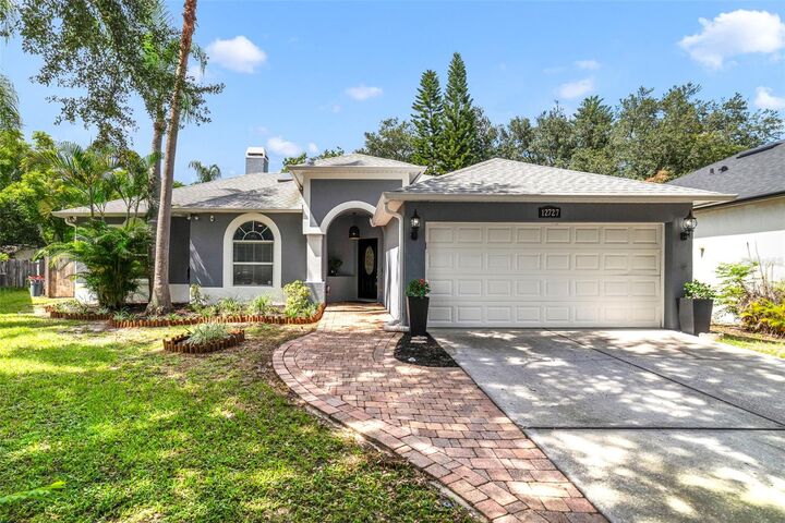 12727 Woodbury Oaks Drive  Orlando FL 32828 photo