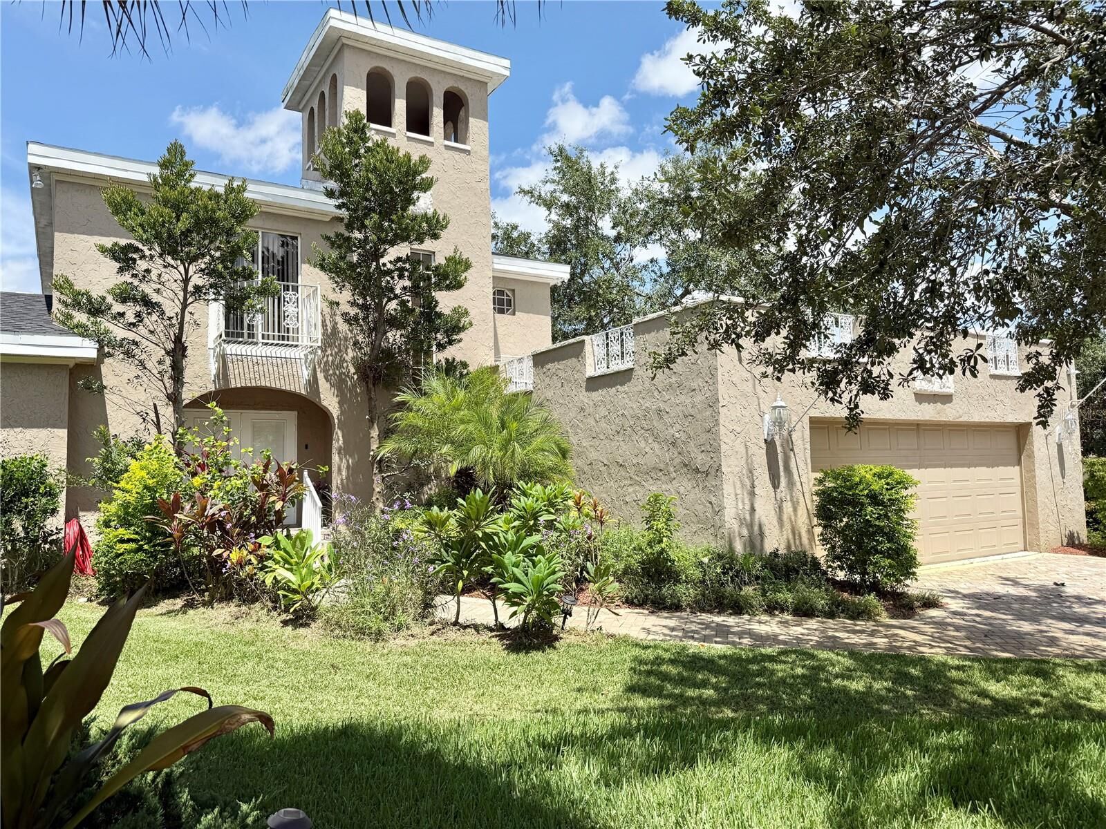 Property Photo: 7425 Terrace River Drive FL 33637