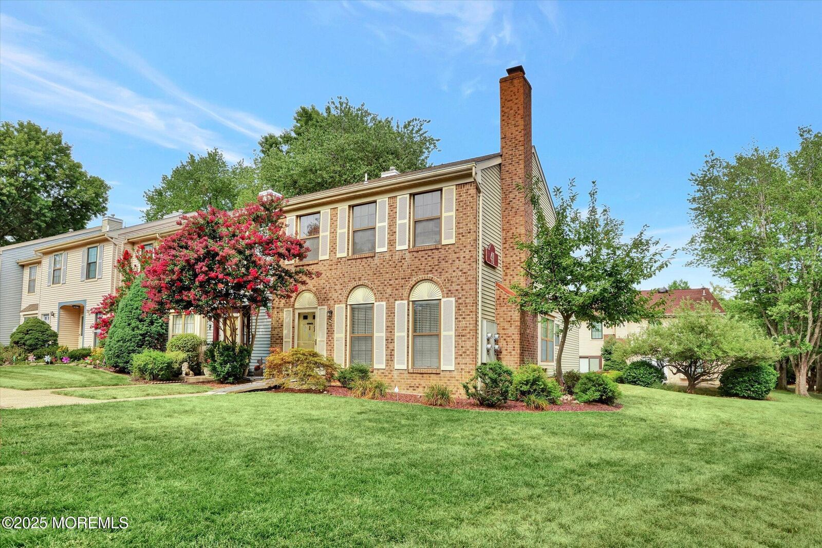 Property Photo: 41 Lindsay Court 8 NJ 07728