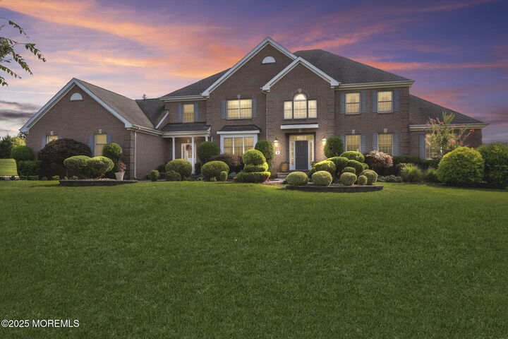Property Photo:  3 Saxon Court  NJ 07728 