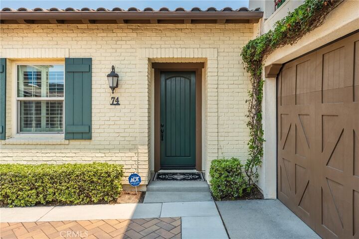 Property Photo:  74 Cerrero Court  CA 92694 