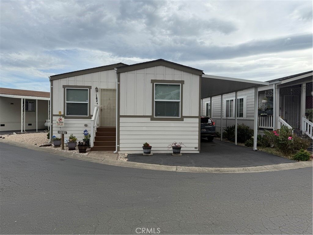 Property Photo:  1200 S. Winton 142  CA 94545 