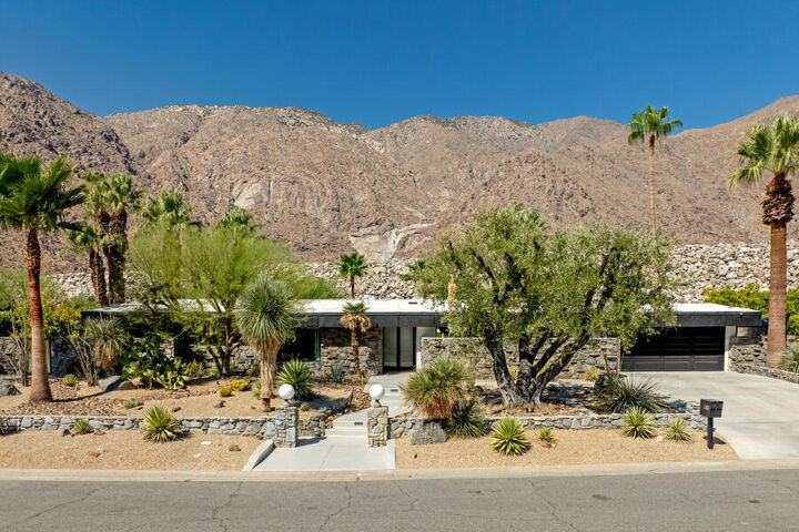 783 N Rose Avenue  Palm Springs CA 92262 photo