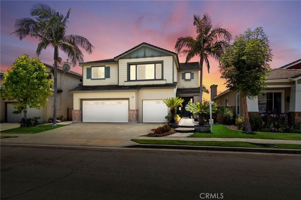 Property Photo:  3669 Sandpiper Way  CA 92823 