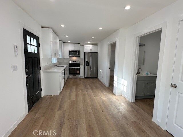 Property Photo:  19434 Keswick Street  CA 91335 