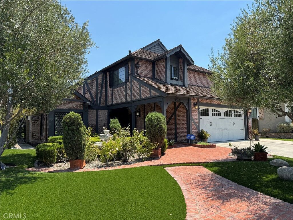 Property Photo: 28102 Camellia Court CA 92677