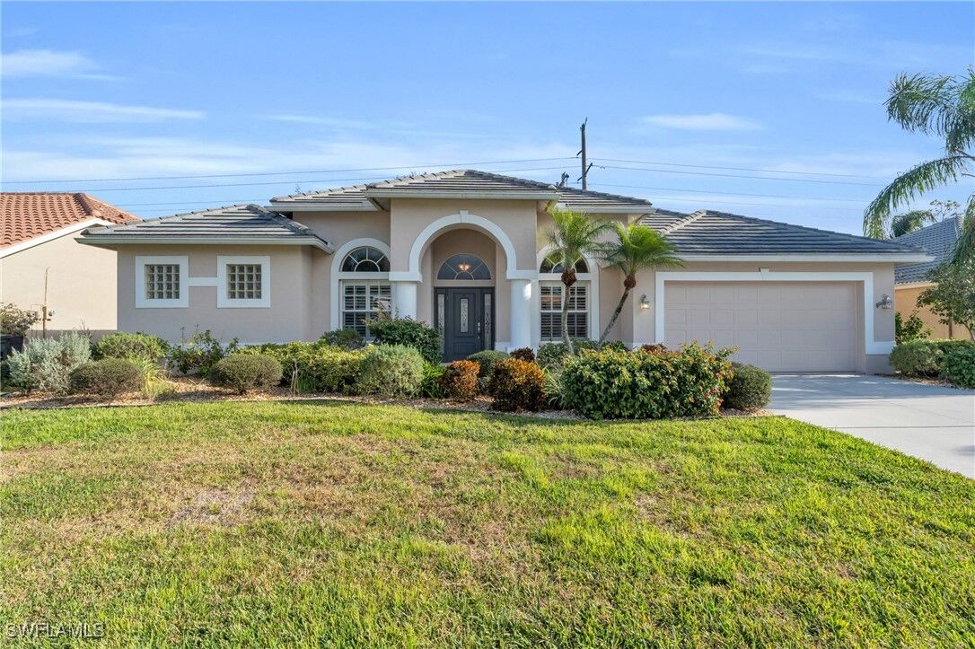 Property Photo:  12802 Vista Pine Circle  FL 33913 