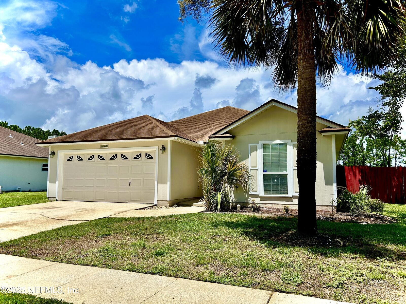 Property Photo:  12895 Bentwater Drive  FL 32246 