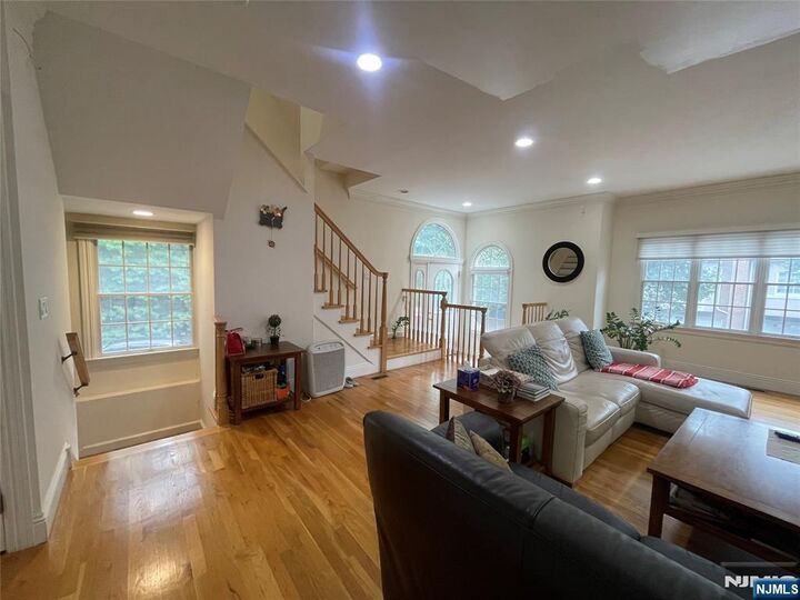 Property Photo:  139 Stonegate Trail  NJ 07626 