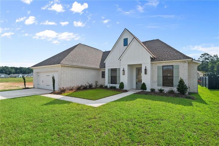 Property Photo:  2020 White Dove Drive  LA 70447 