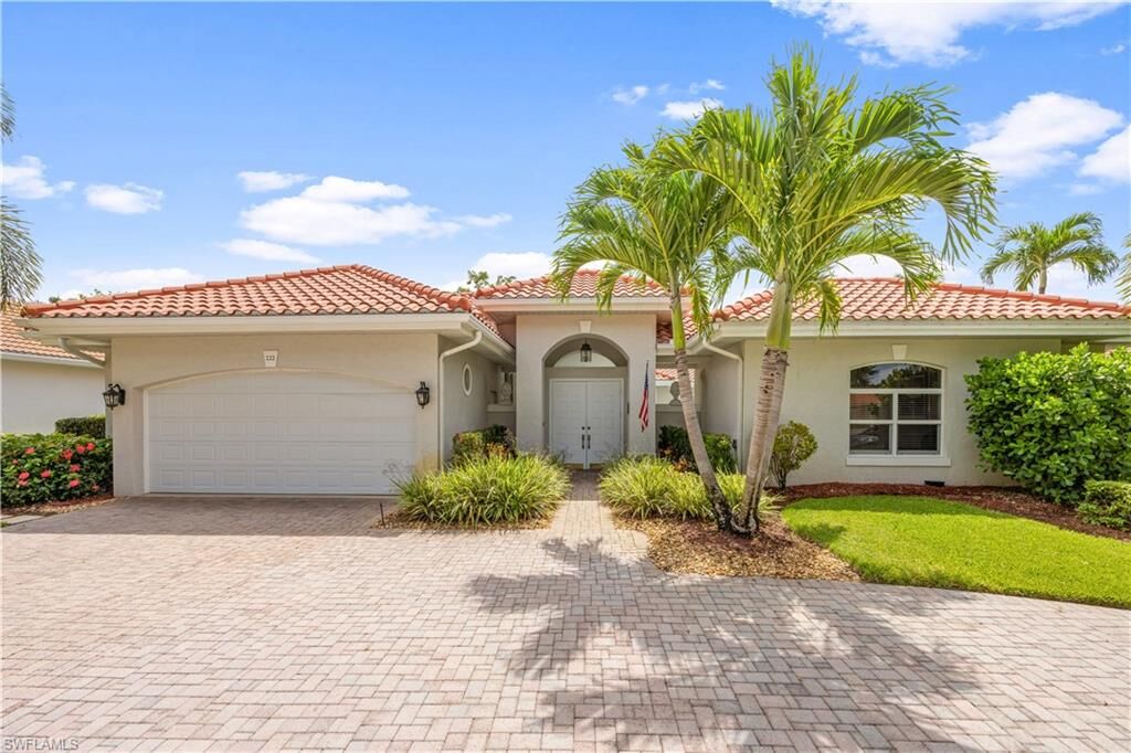 Property Photo:  222 Monterey Dr  FL 34119 