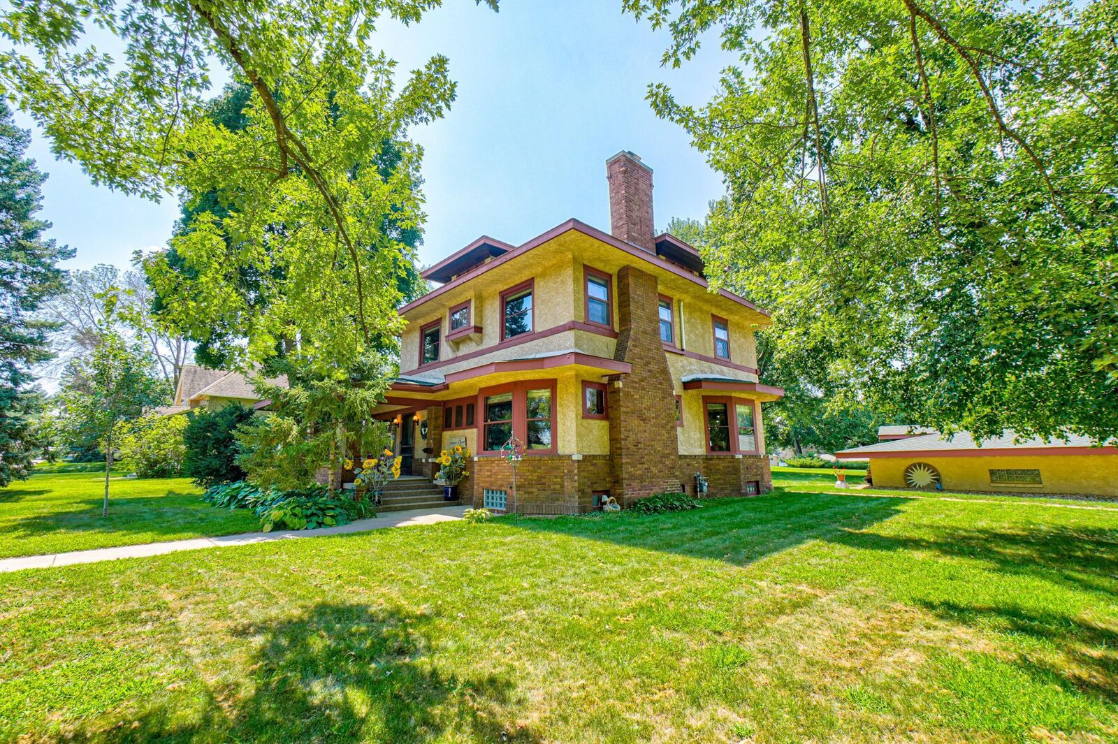 Property Photo: 1104 4th Street S MN 55082