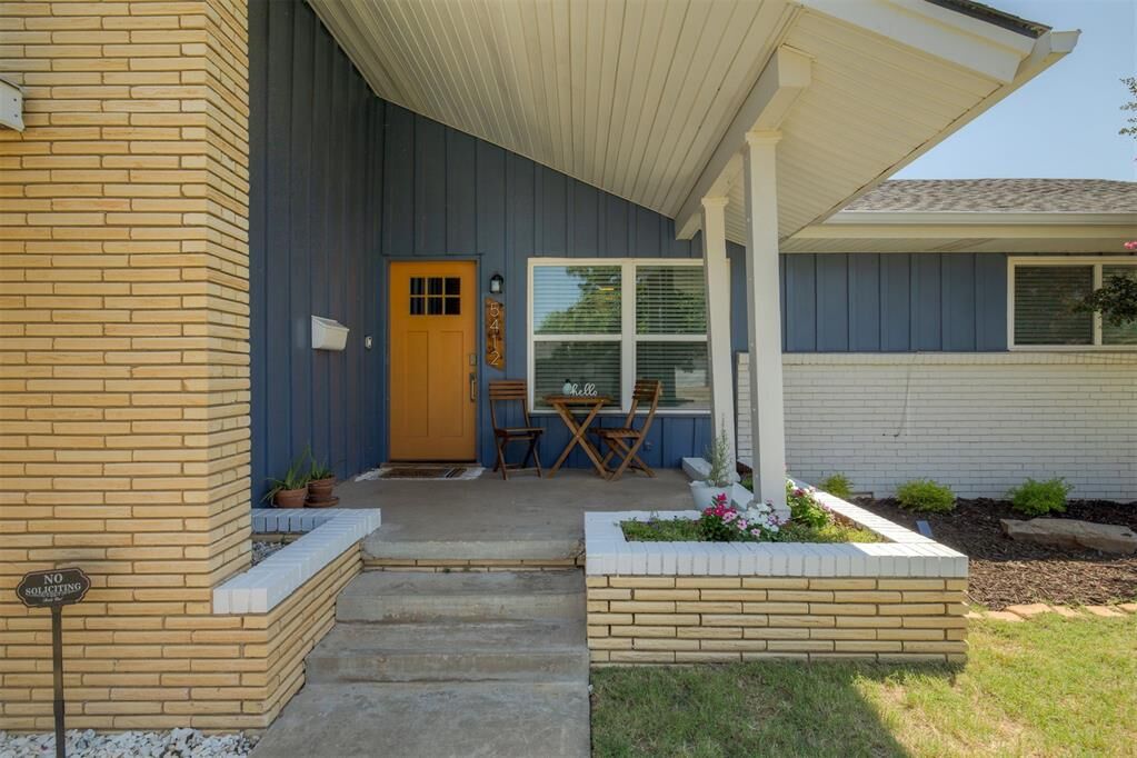 Property Photo: 5412 N Sapulpa Avenue OK 73112