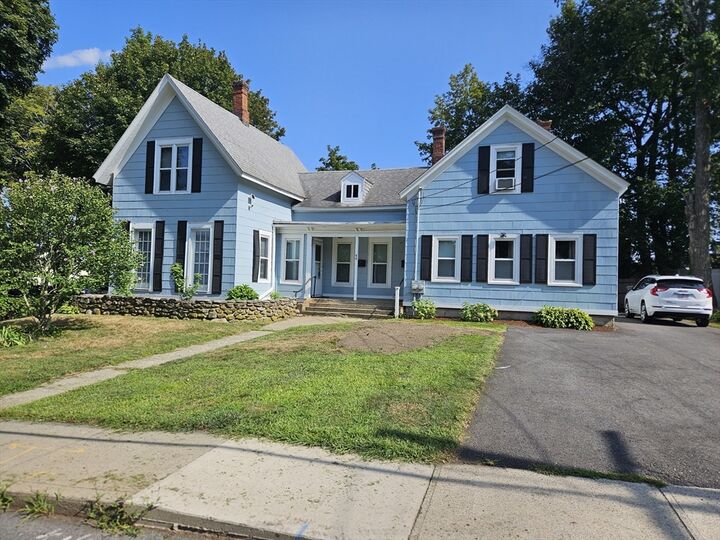 Property Photo:  44 Chestnut Street 2  MA 01752 
