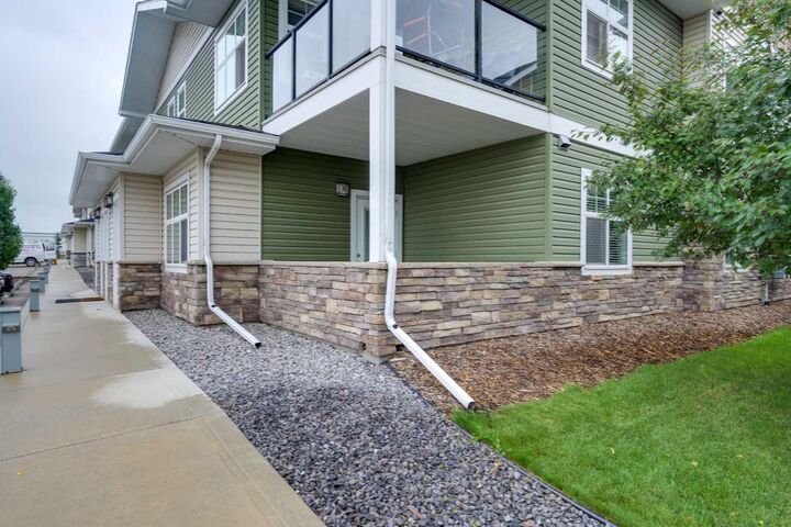 Property Photo: 5300 Vista Trail C8 AB T4M 0L8