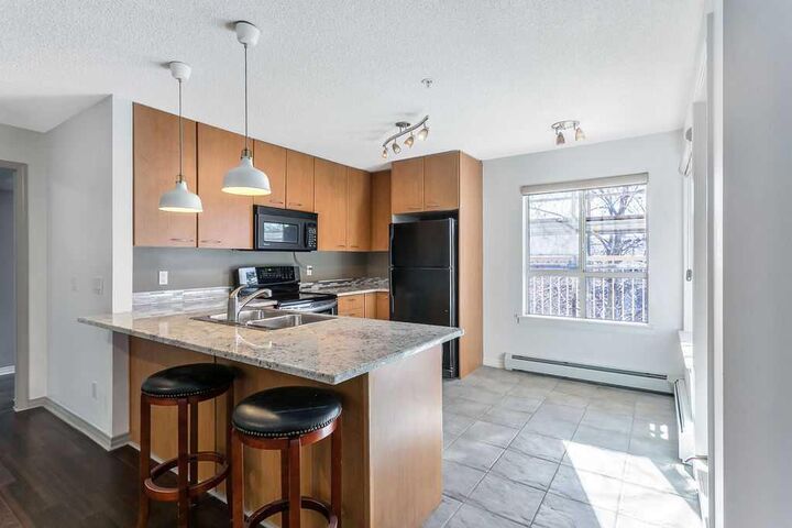 5115 Richard Road SW 218  Calgary AB T3E 7M7 photo