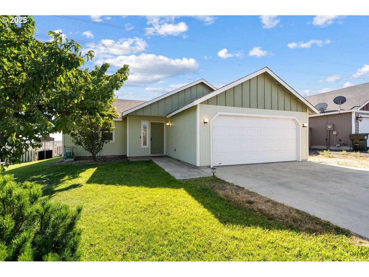 Property Photo:  3025 Blue Jay St  OR 97882 