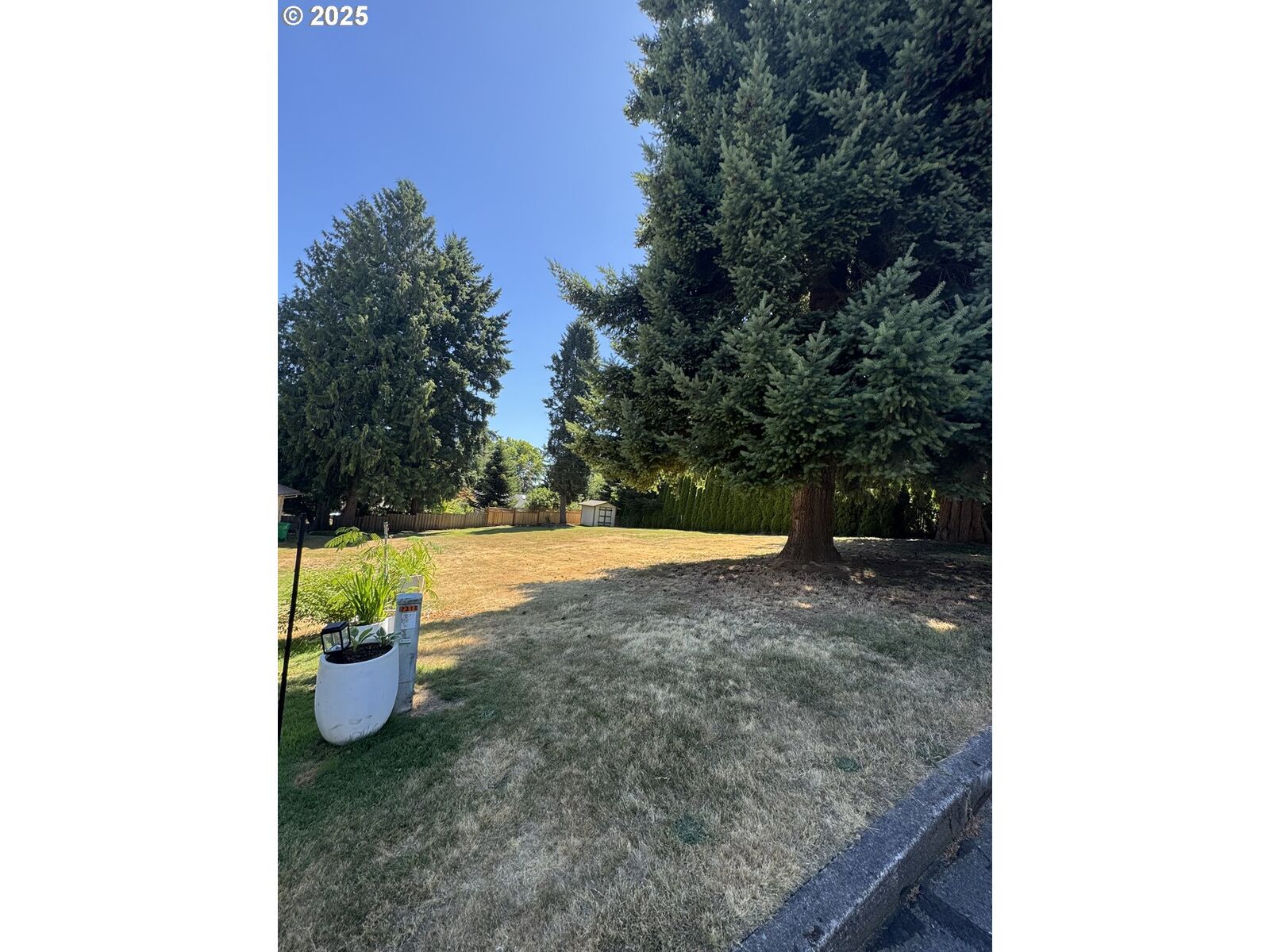 Property Photo:  0 SW Canby Ct  OR 97219 
