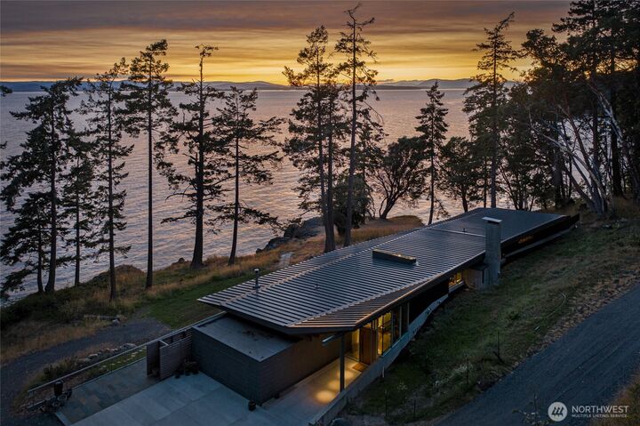 Property Photo: 4415 West Side Road WA 98250
