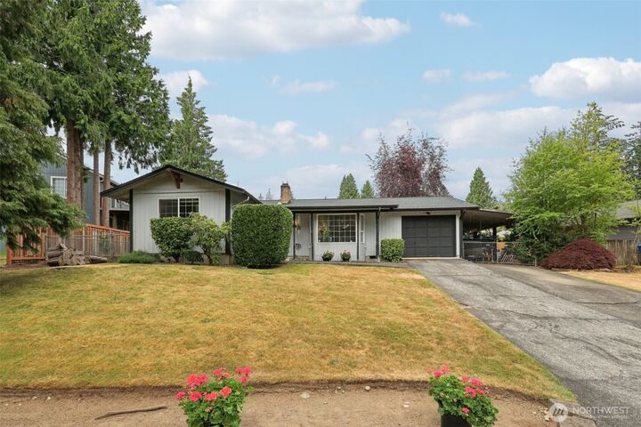 Property Photo: 5302 24th Avenue NW WA 98335