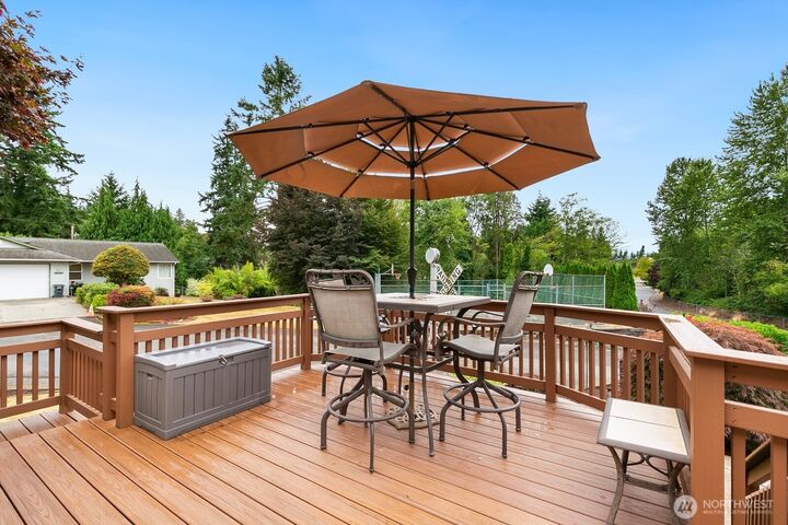 Property Photo:  7505  52nd Place NE  WA 98271