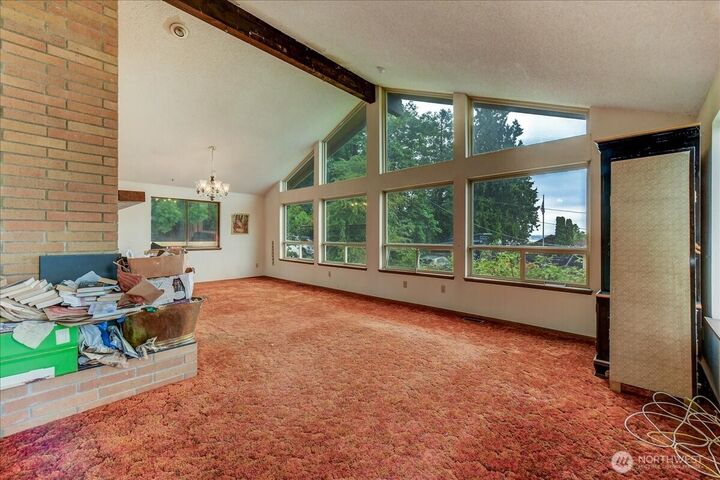 Property Photo: 4103 21st Avenue SW WA 98106