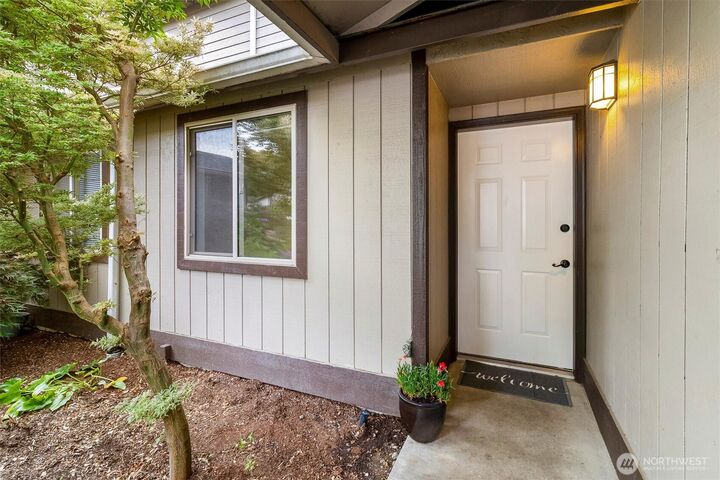 Property Photo: 2341 Michigan Street WA 98229