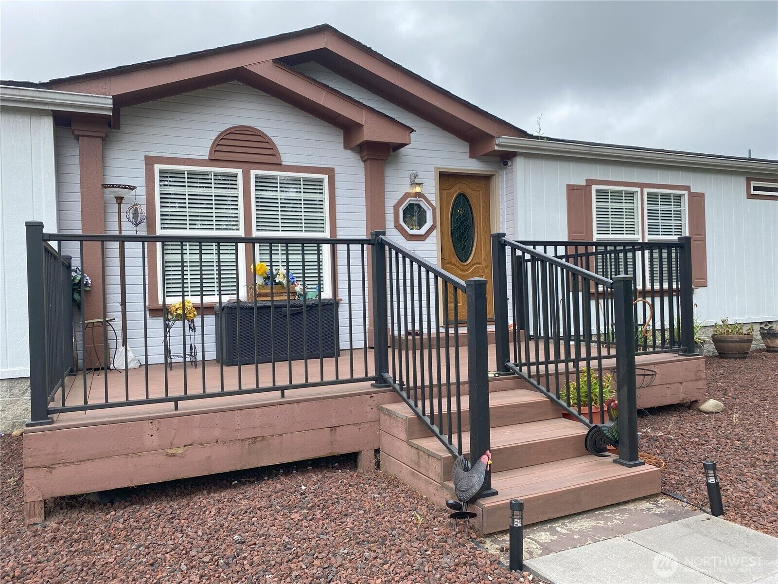 Property Photo: 234 SE E St WA 98331