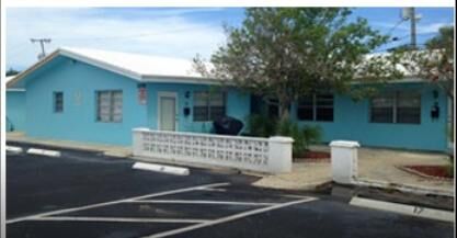 Property Photo: 1102 SE 3rd Street 7 FL 33441