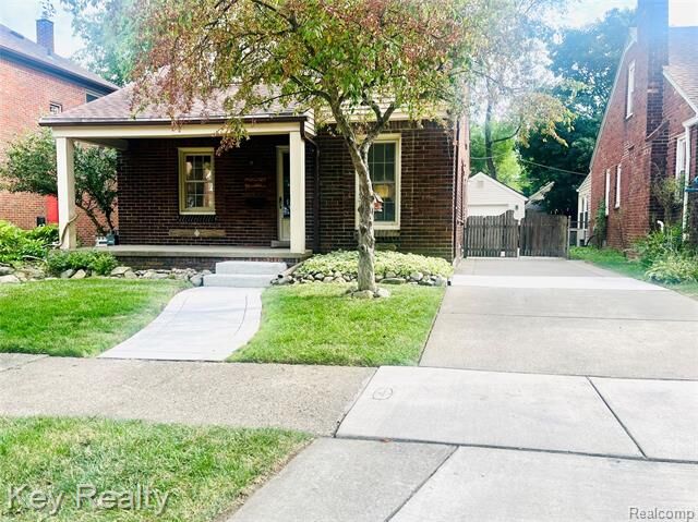 15553 Harrison Avenue  Allen Park MI 48101 photo