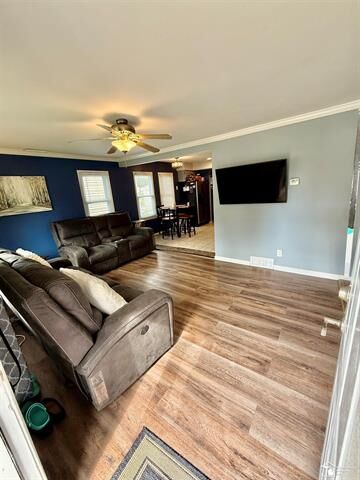 Property Photo: 15339 Flanders Street MI 48195
