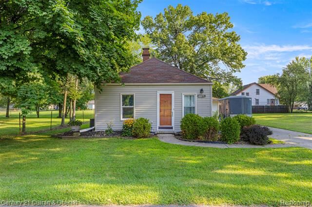 Property Photo: 26730 Haig Street MI 48180
