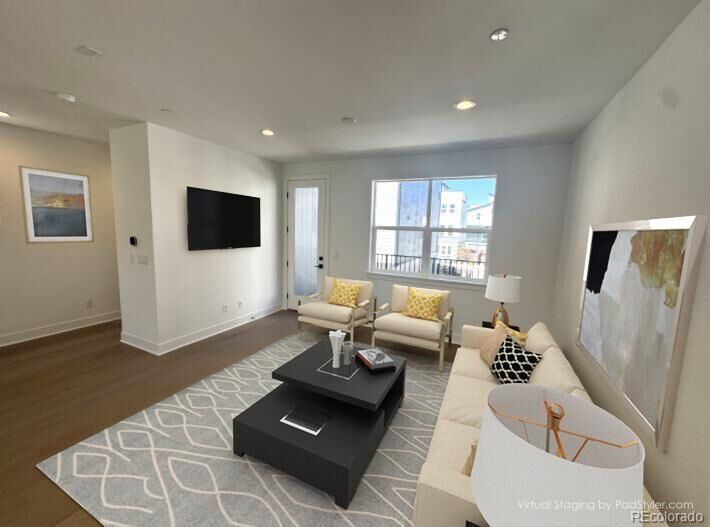Property Photo:  10904 E Hinsdale Circle  CO 80112 