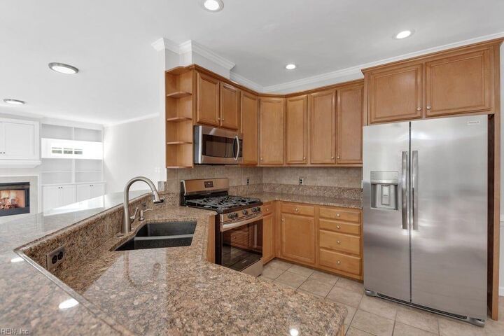 Property Photo: 5300 S Bay Hill Ct VA 23435