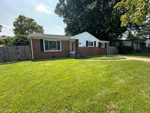 Property Photo: 529 Aragona Blvd VA 23462