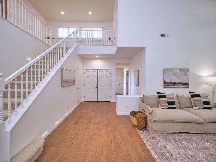 Property Photo: 104 Hesser Court CA 95630