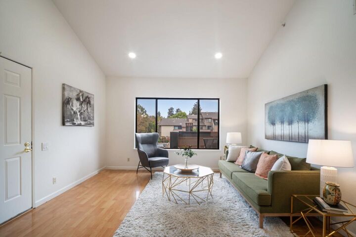 Property Photo: 281 Hackamore Common CA 94539