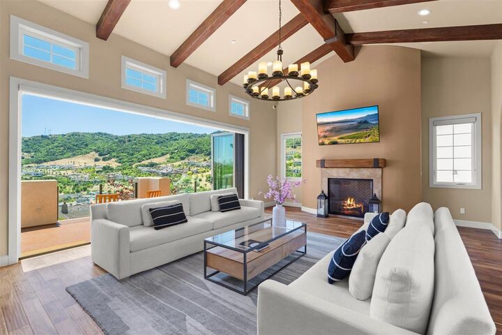 Property Photo:  21 Bigleaf Road  CA 94563