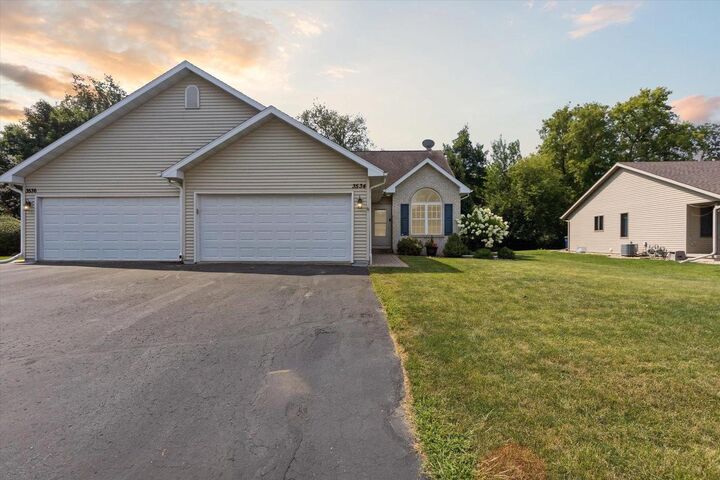 3534 Sheffield Drive 1  Janesville WI 53546 photo