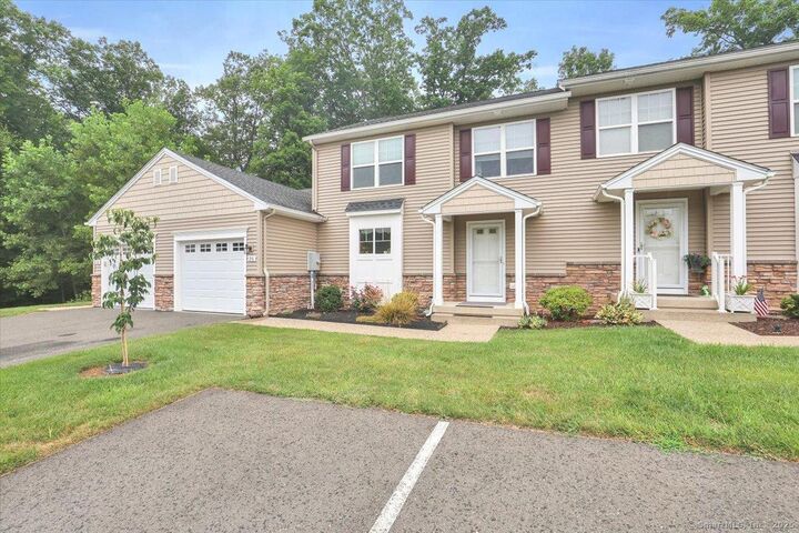 Property Photo:  26 Woodridge Drive 26  CT 06096 
