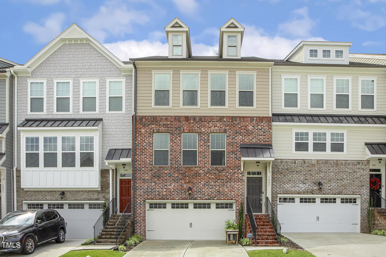 Property Photo:  1005 Lathrop Lane  NC 27523 