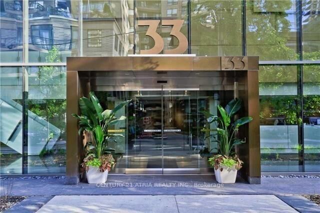 Photo de la propriété: 33 Charles Street E 806 ON M4Y 1R9
